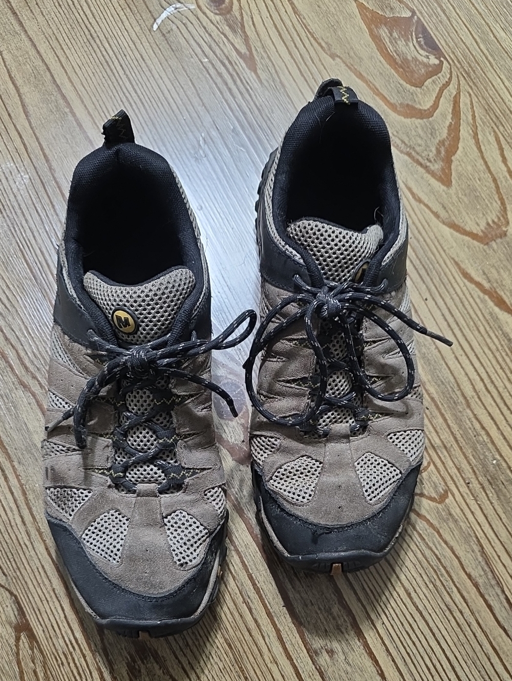 Men's Merrell Casual Hiking Shoes in Brown and Black